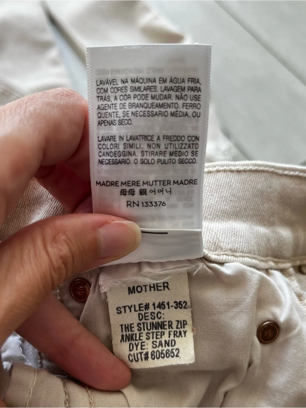 MOTHER Denim Jean Stunner Zip Ankle Step Fray 25 Sexy Just Walked Into Town Sand